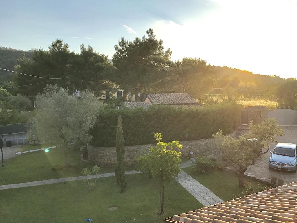Casa Vacanze Il Cenito Кастеллабате Экстерьер фото